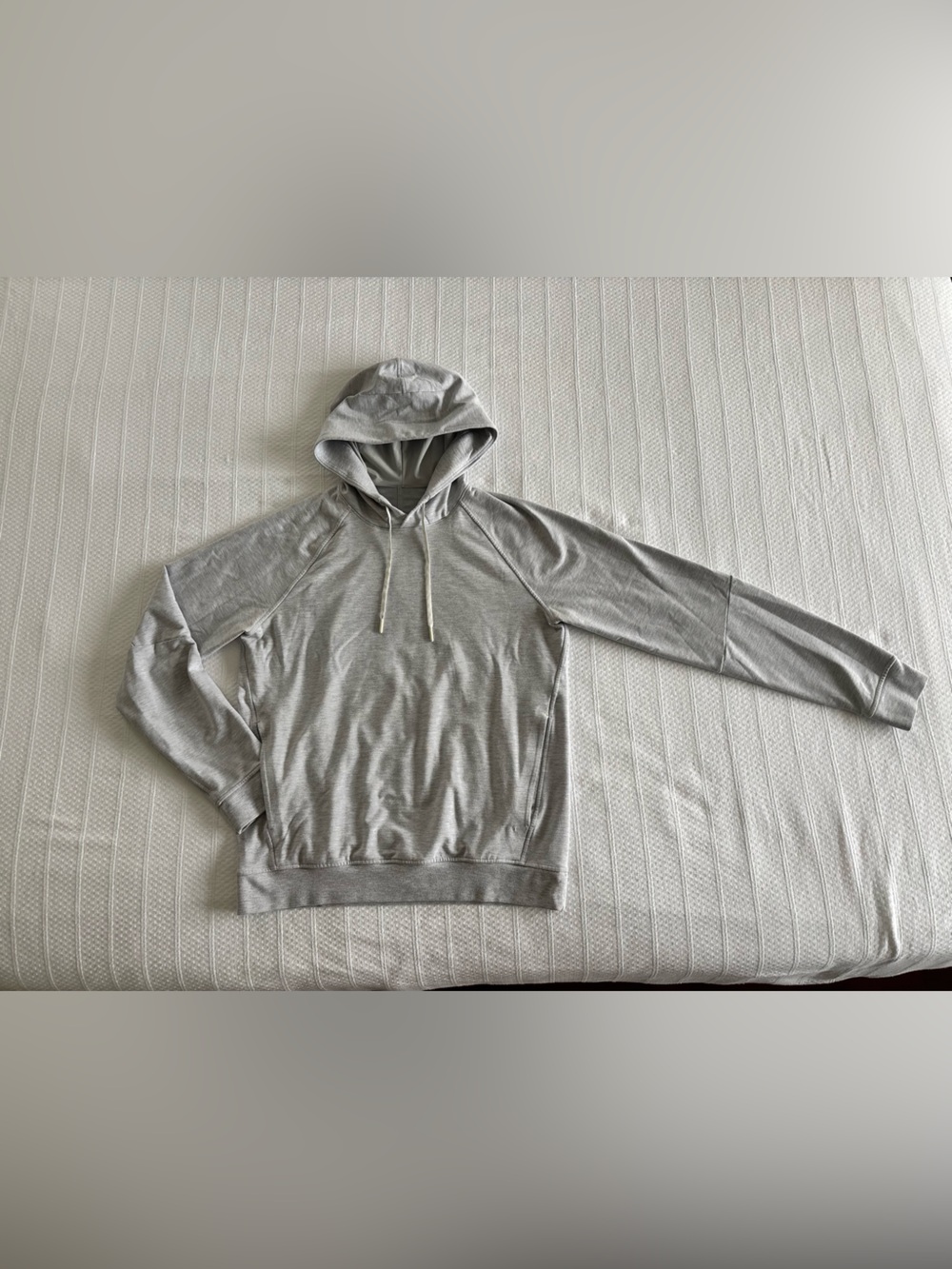 lululemon athletica Light Grey Men's Hoodie Sweatshirt
